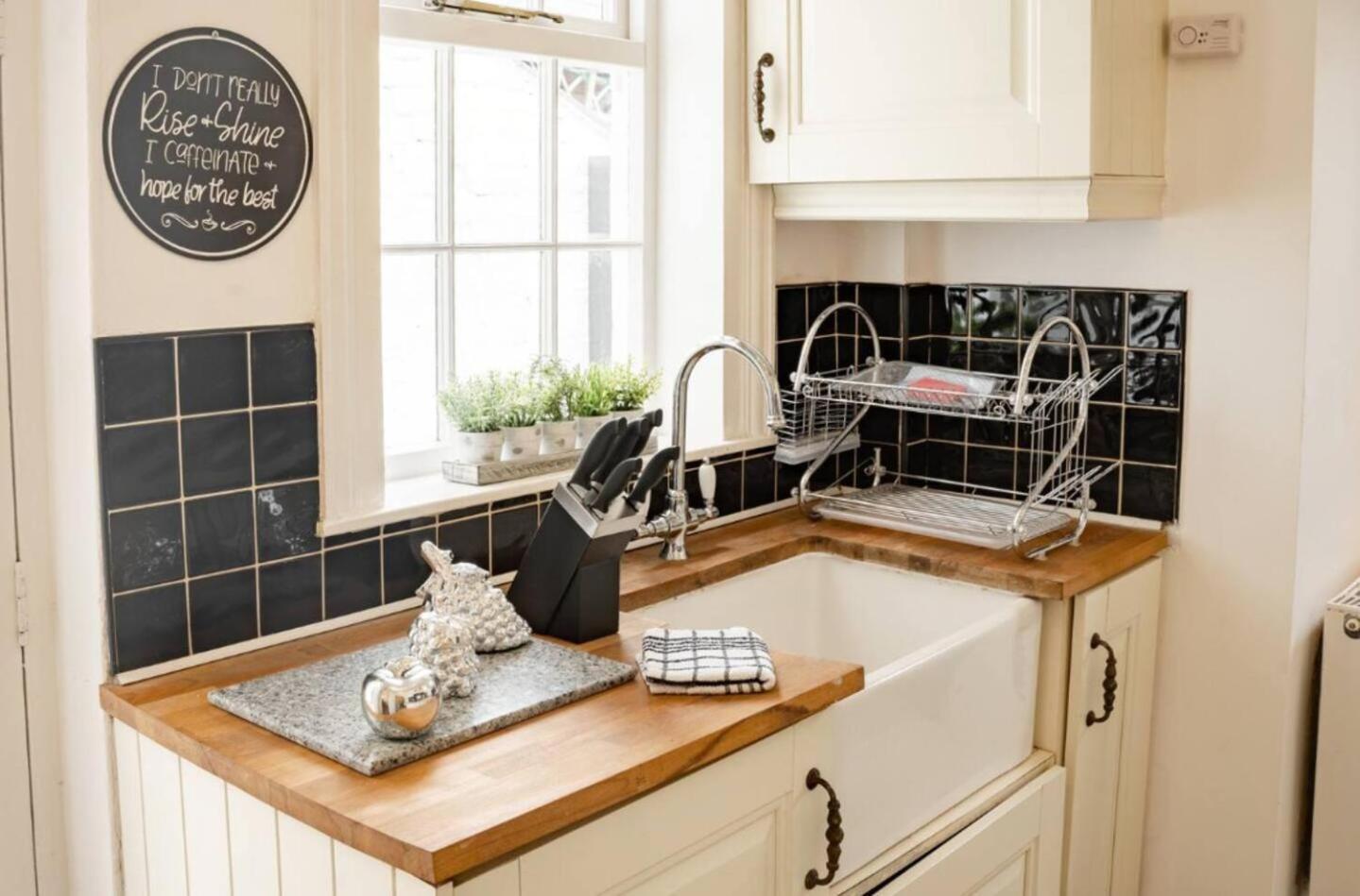 No22 Chester Racecourse Townhouse ภายนอก รูปภาพ