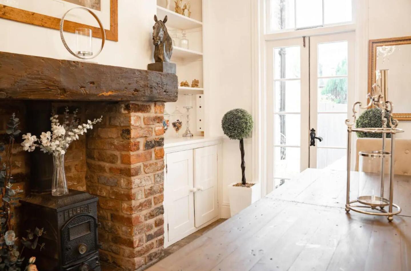 No22 Chester Racecourse Townhouse ภายนอก รูปภาพ