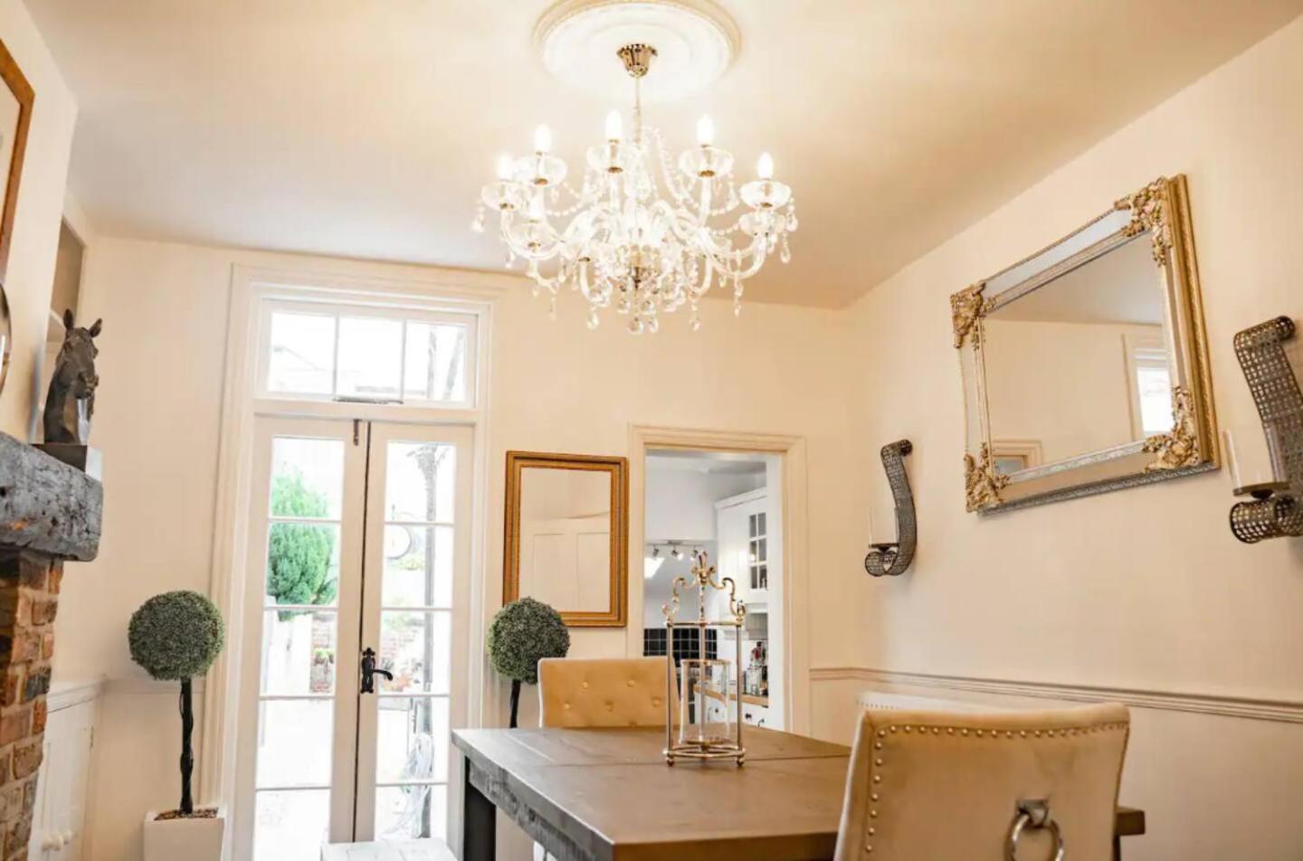 No22 Chester Racecourse Townhouse ภายนอก รูปภาพ